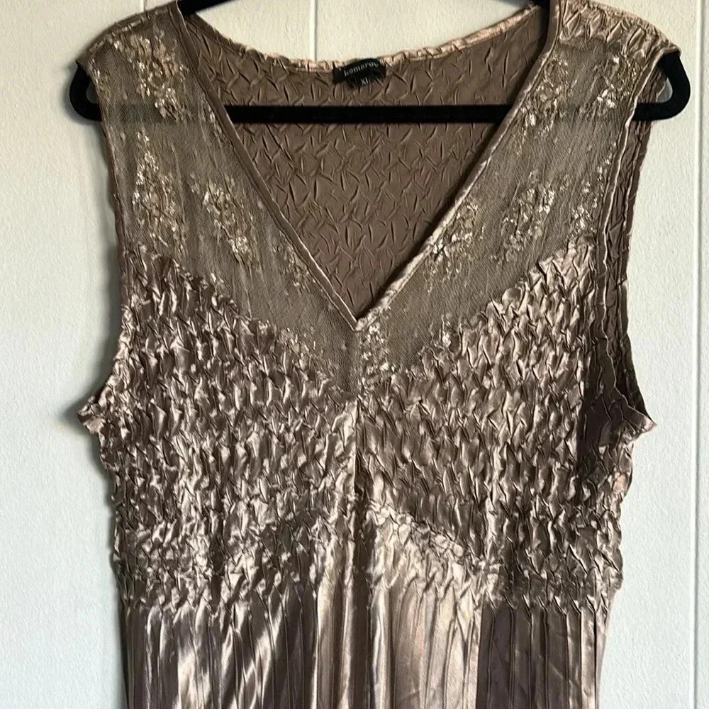 Komarov shiny stretchy with lace dress size XL